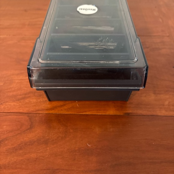 MaxGear Business Card Holder Desktop Organizer A–Z - Picture 6 of 8